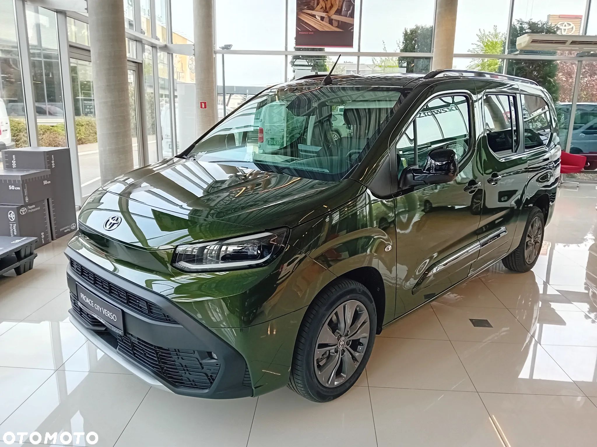 Toyota Proace City Verso 1.5 D-4D Family - 1