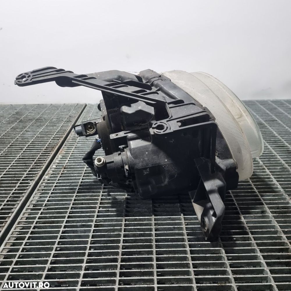 Far Stanga Nissan Juke 2010 - 2014 SUV 4 Usi (1451) Fara xenon - 3