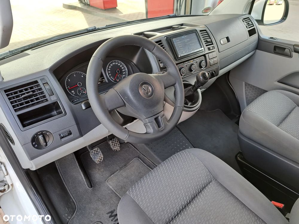 Volkswagen Transporter - 15