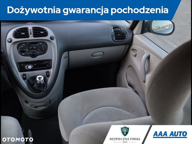 Citroën Xsara Picasso - 10