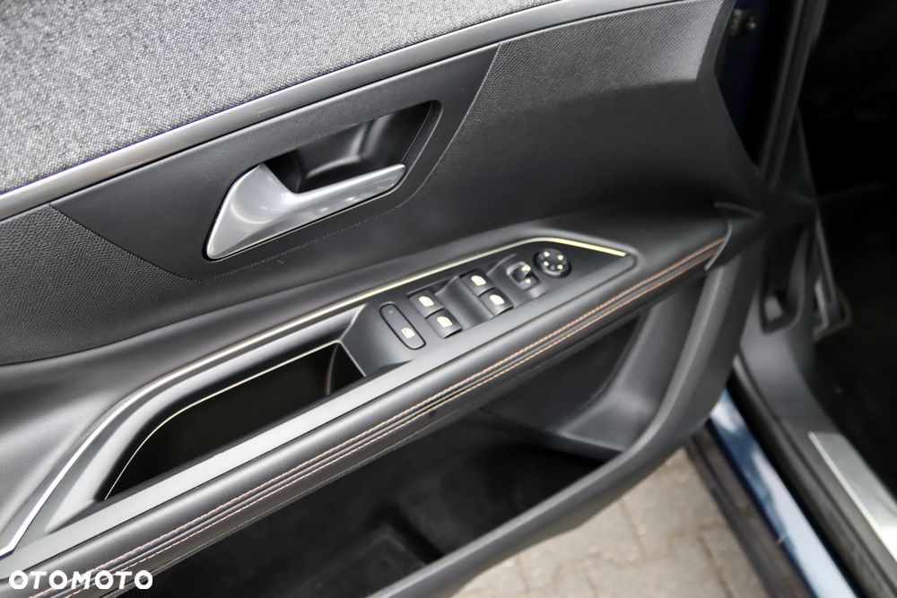 Peugeot 5008 1.6 THP Active S&S EAT6 - 33