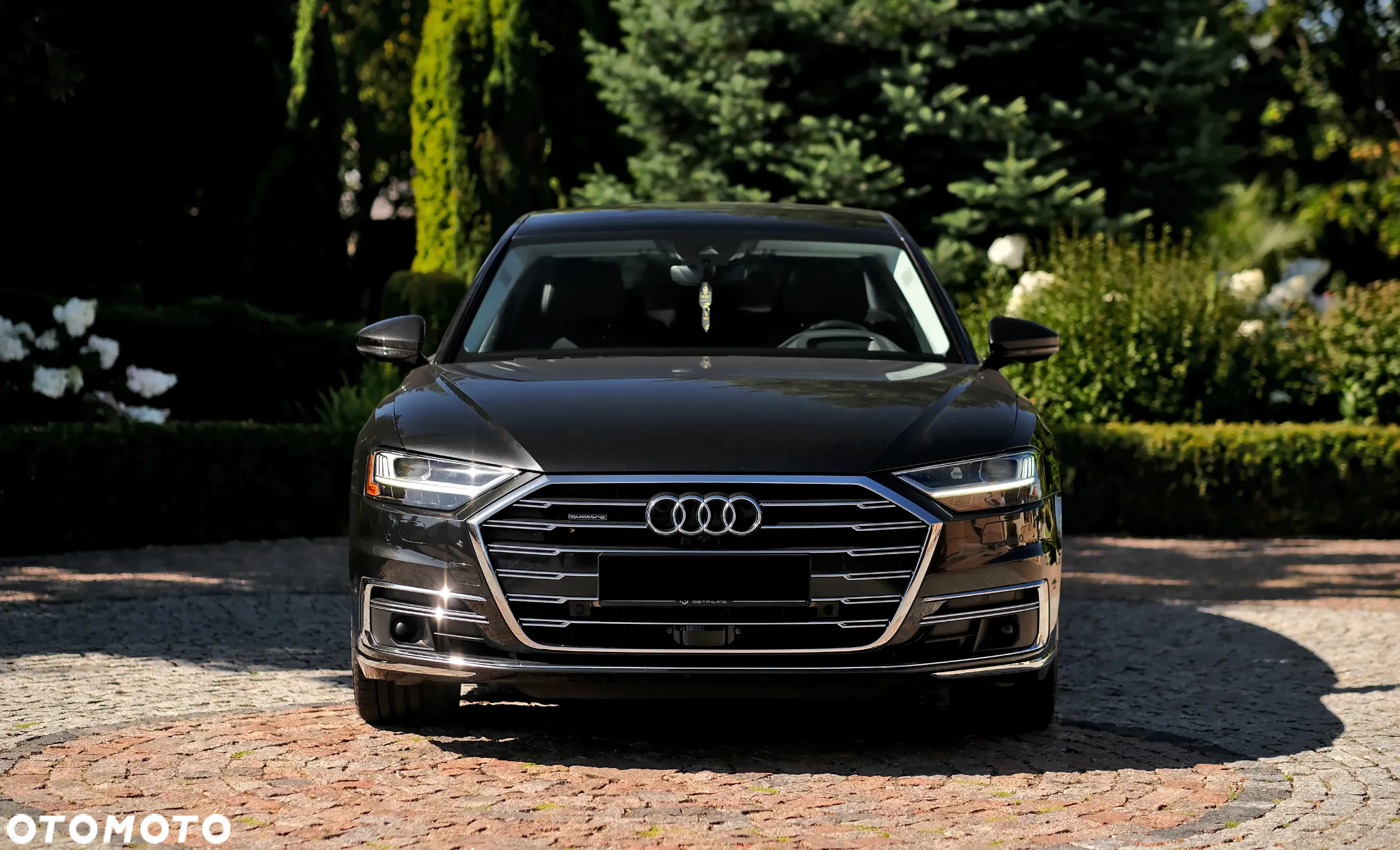 Audi A8 L 55 TFSI quattro tiptronic - 11