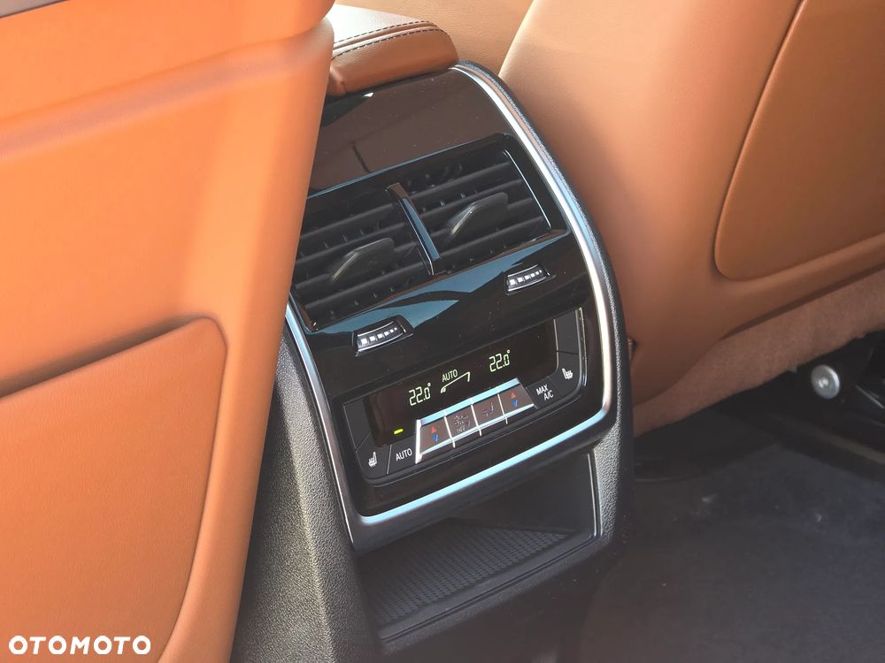 BMW X7 xDrive40d mHEV sport - 16