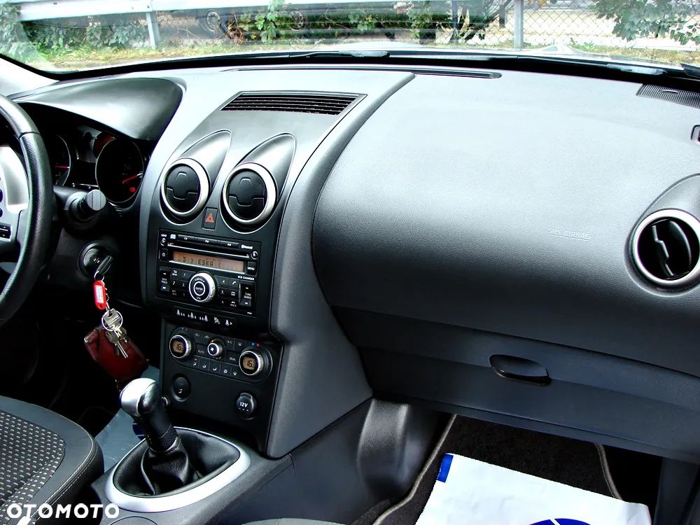 Nissan Qashqai 1.6 acenta - 21