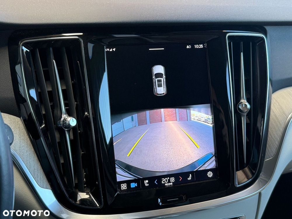 Volvo V60 B4 B Plus Bright - 22