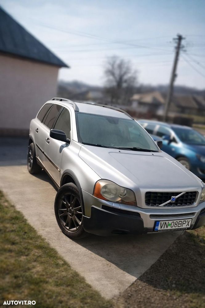 Volvo XC 90 - 1