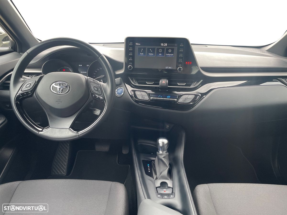 Toyota C-HR - 8
