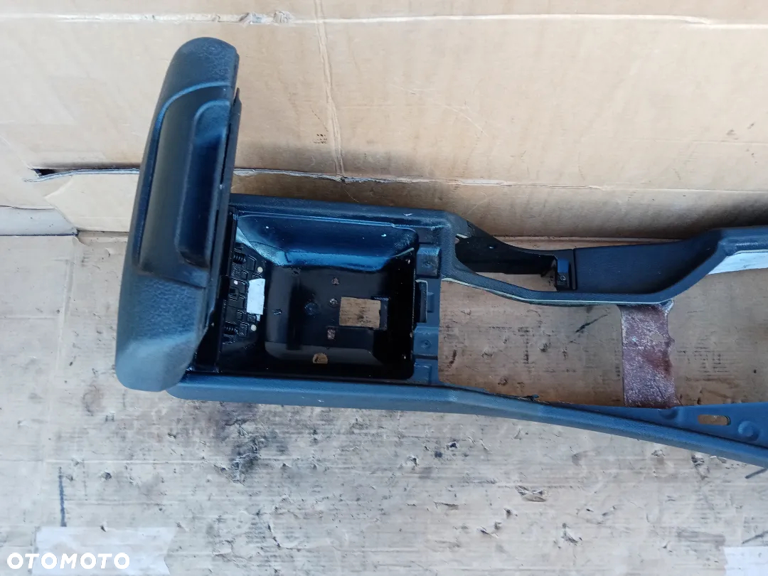 Tunel środkowy podłokietnik BMW E39 8159687 - 7