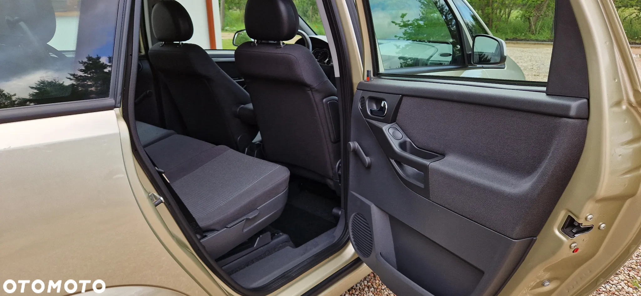 Opel Meriva 1.6 16V - 26