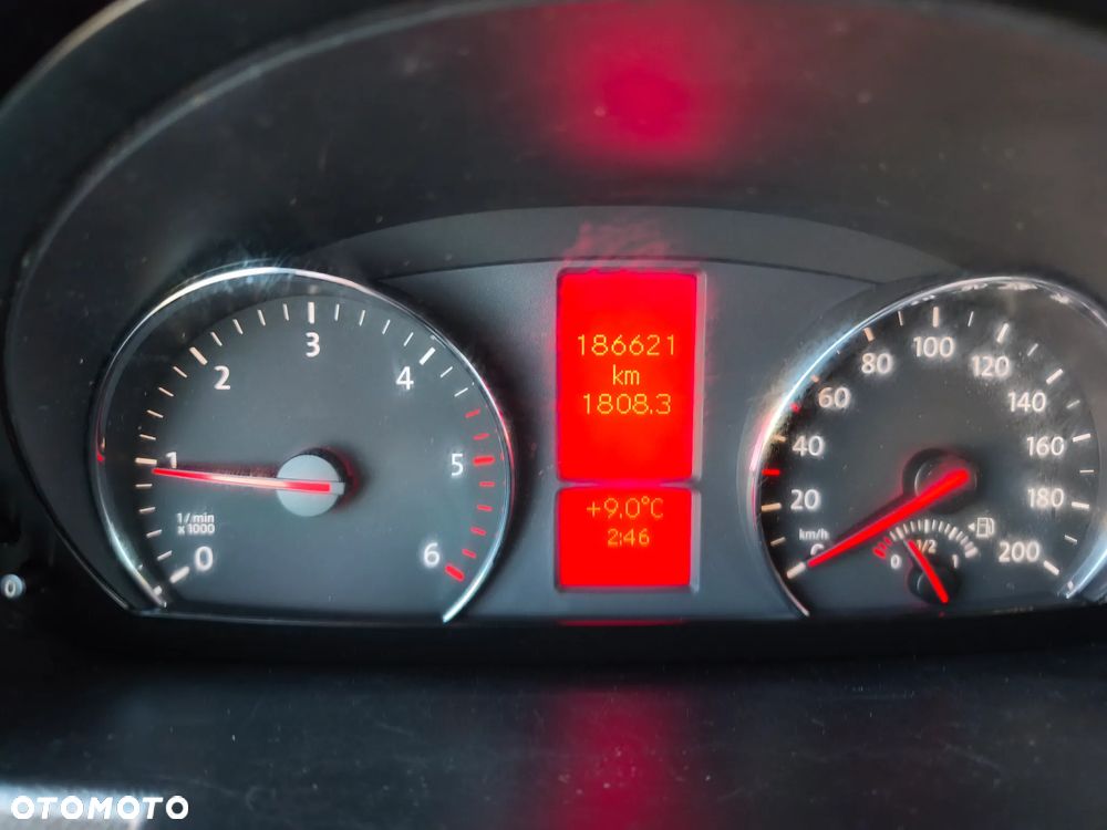 Volkswagen Crafter - 15