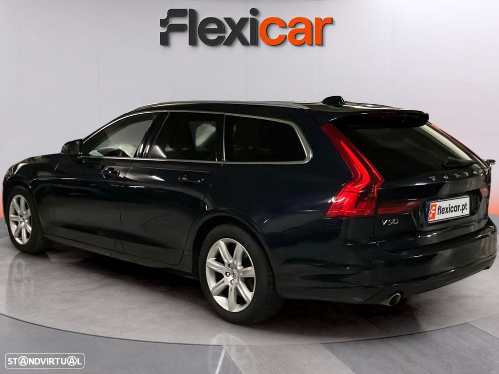 Volvo V90 2.0 D4 Momentum Plus Geartronic - 3