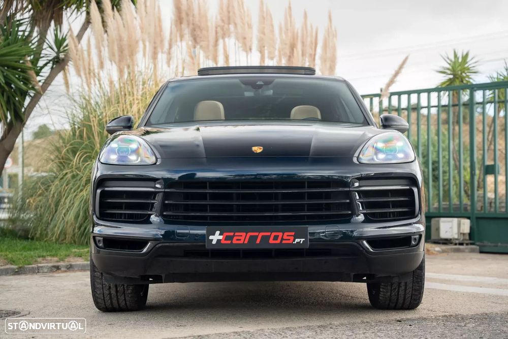 Porsche Cayenne - 4