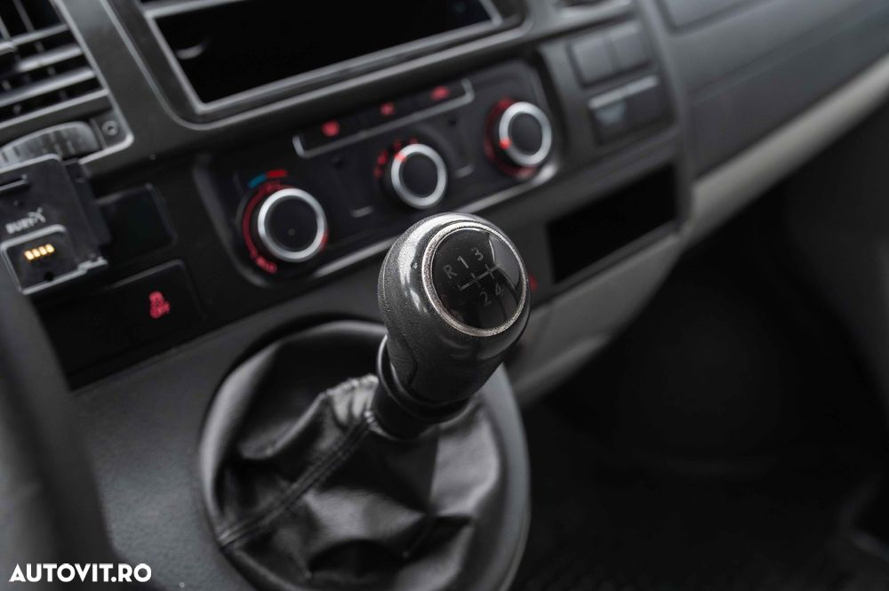 Volkswagen Transporter T5 7FD135/WF2/ZP1/1T3 4MOTION - 17