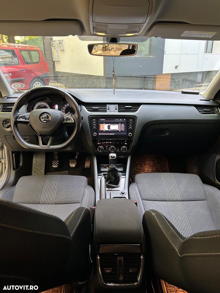 Skoda Octavia 1.6 TDI Style - 20