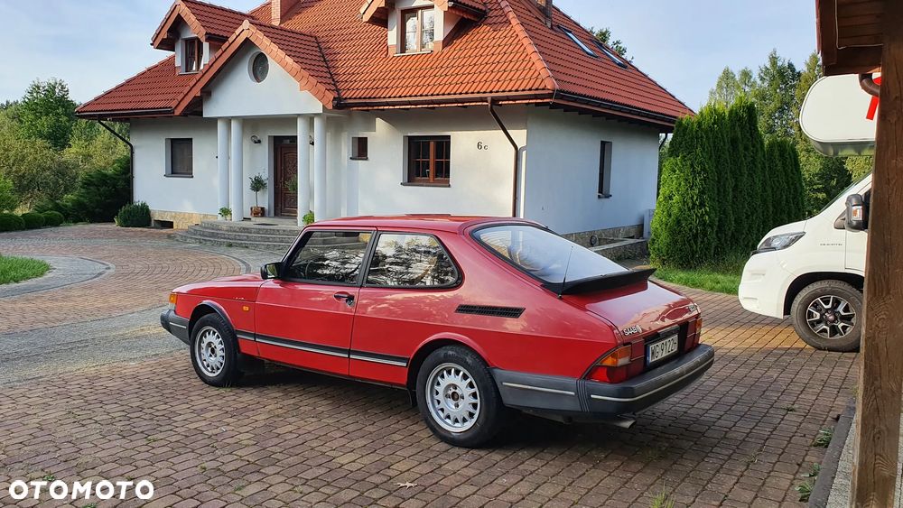 Saab 900 - 3