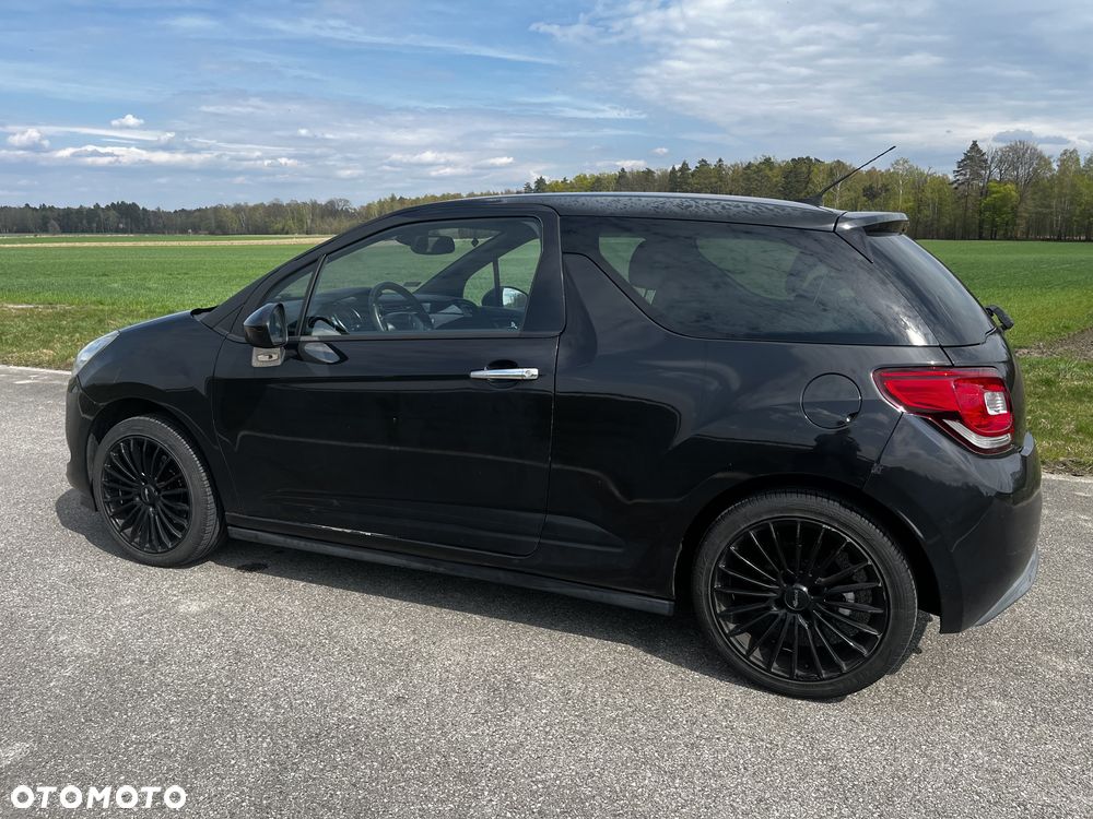 Citroën DS3 VTi 120 SoChic - 11