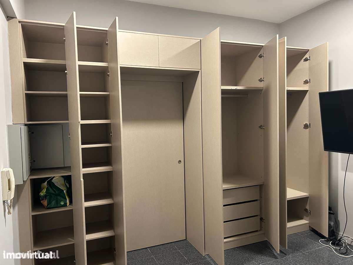 Fração autónoma T1 Centro Gaia - Lic util. ( Gaia - Licença n.º32/26 ) - Grande imagem: 3/22