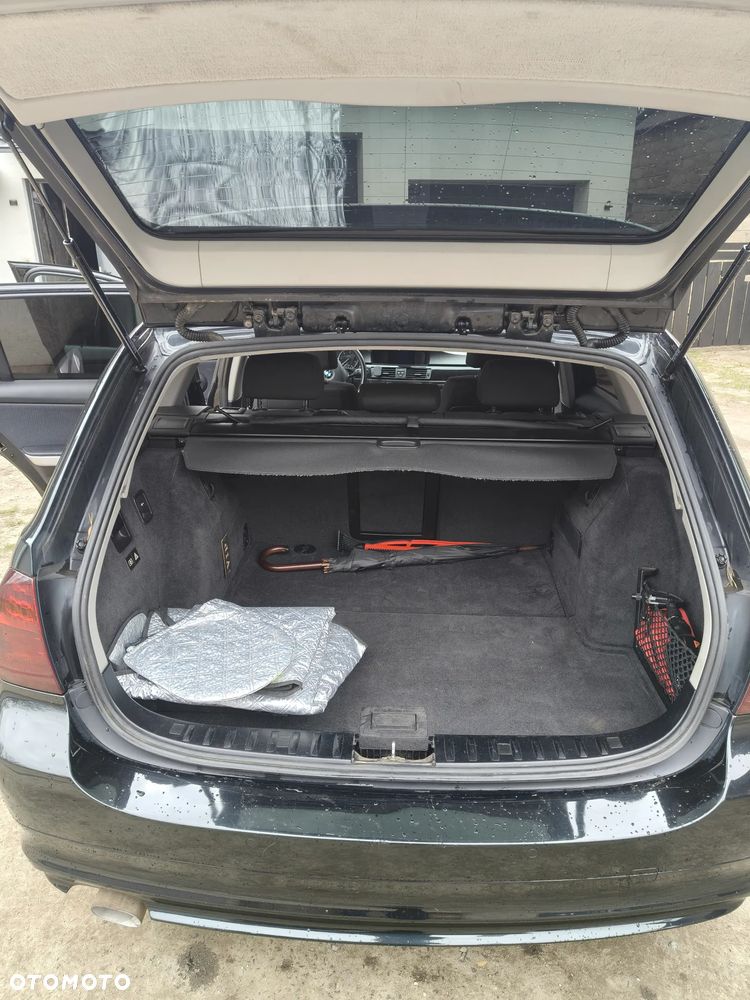 BMW Seria 3 318d - 9