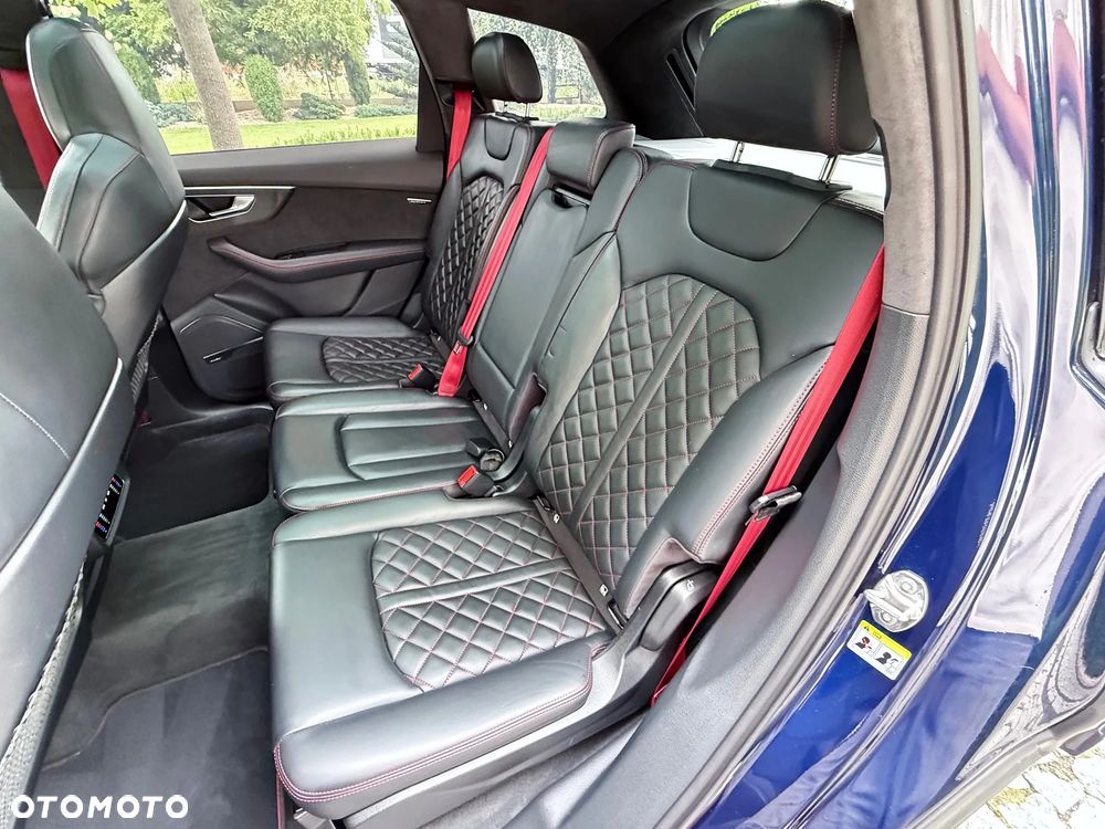 Audi SQ7 4.0 TDI Quattro Tiptronic - 32