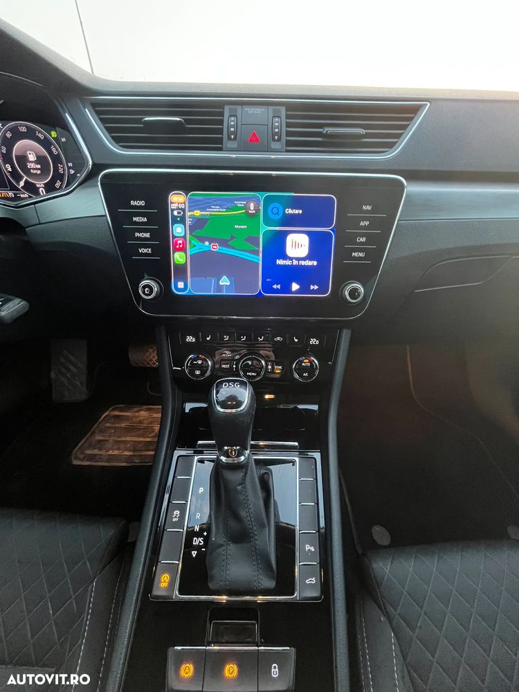 Skoda Superb 2.0 TDI DSG Style - 20