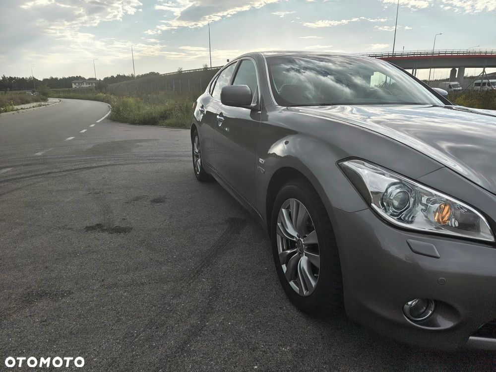 Infiniti M M35h GT - 5