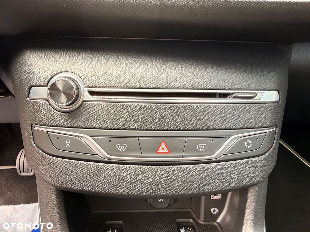 Peugeot 308 BlueHDi 150 Stop & Start Active - 22