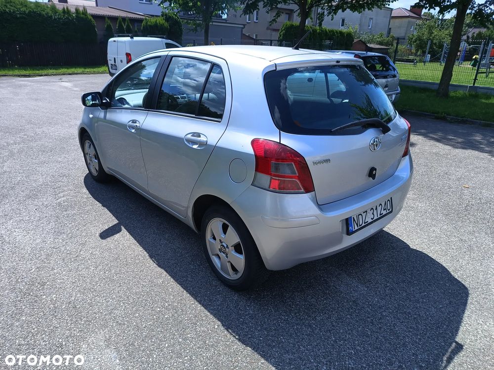 Toyota Yaris 1.0 Luna - 5