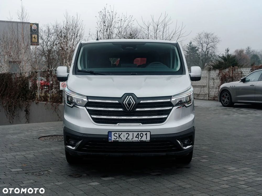 Renault trafic - 3