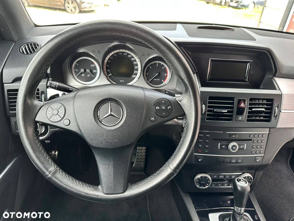 Mercedes-Benz GLK 200 CDI (BlueEFFICIENCY) 7G-TRONIC - 34