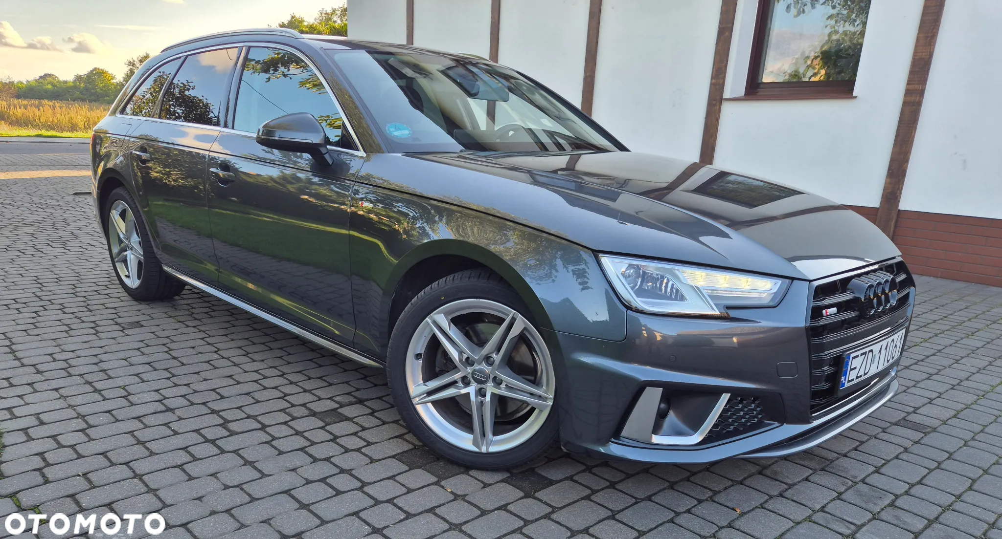 Audi A4 Avant - 3