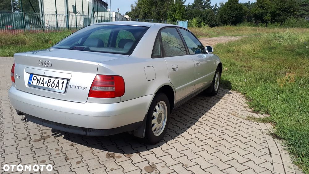 Audi A4 Limousine 1.9 TDI - 9