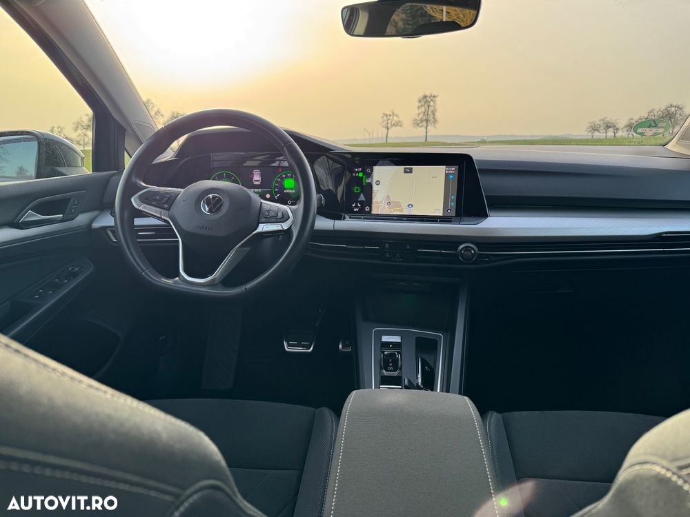 Volkswagen Golf 2.0 TDI DSG Life - 8