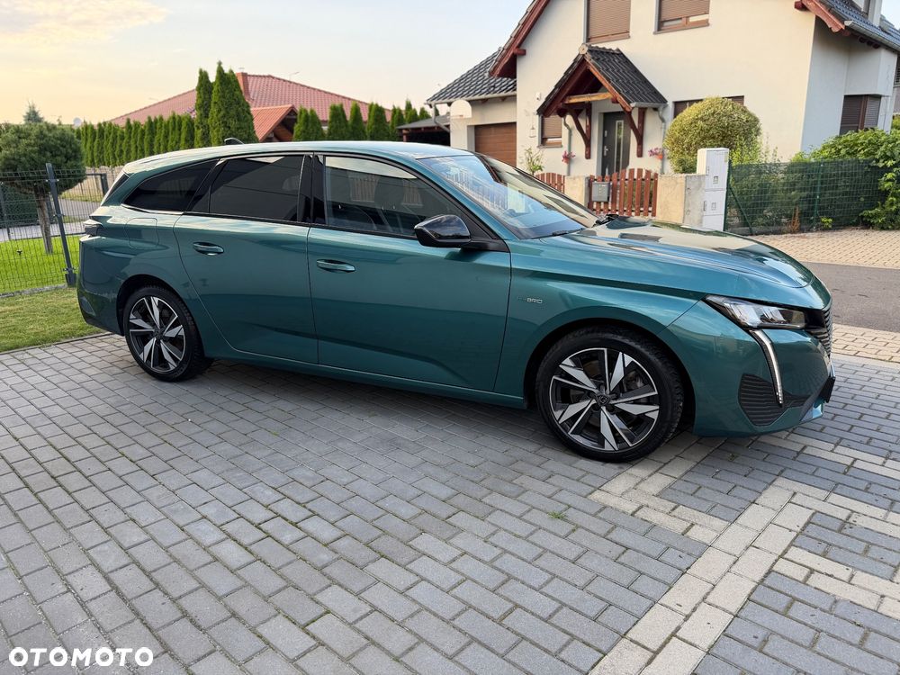 Peugeot 308 1.6 Hybrid PHEV Allure EAT8 - 6