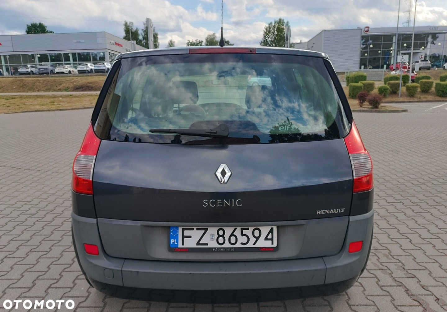 Renault Scenic - 8