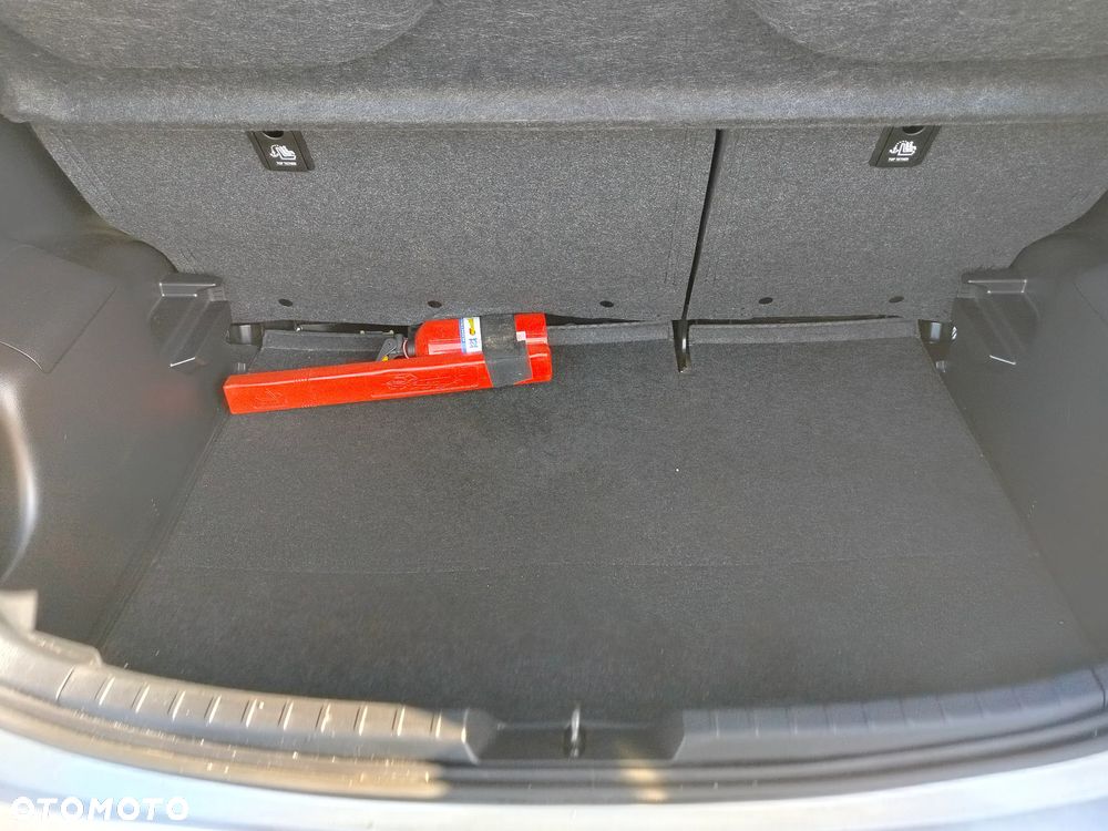 Toyota Yaris 1.5 Active - 17