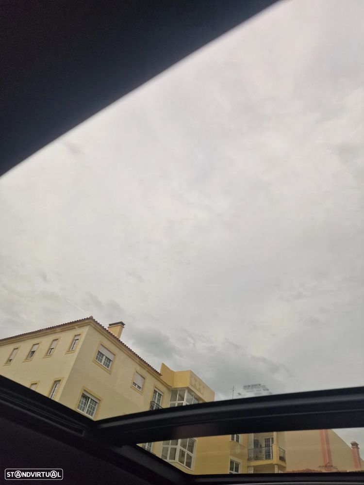 Volvo XC 60 2.0 D4 R-Design Momentum Geartronic - 12