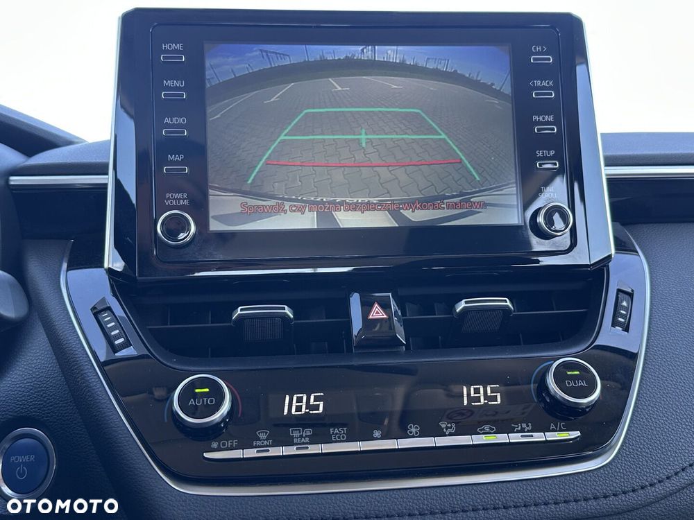 Toyota Corolla 1.8 Hybrid Comfort - 21