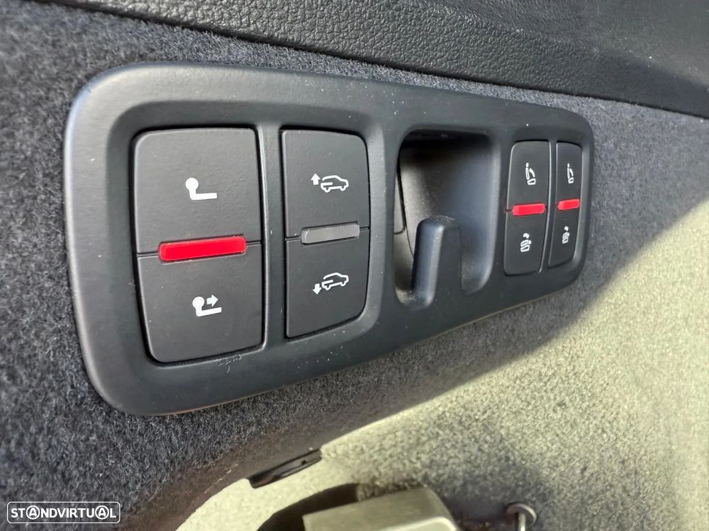 Audi Q7 3.0 TDI quattro S-line Tiptronic - 38