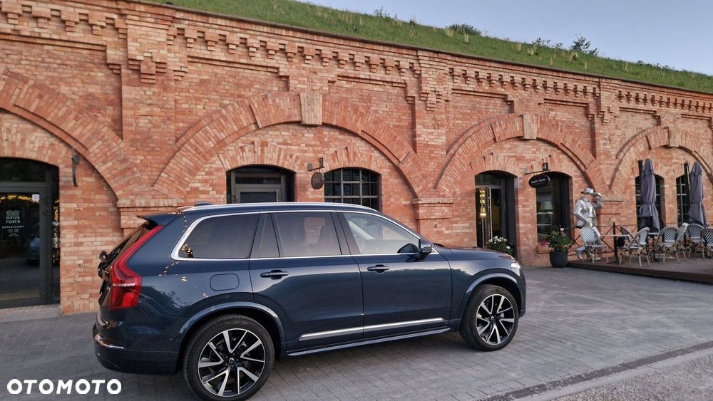 Volvo XC 90 - 10