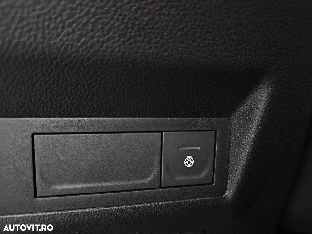 Renault Captur E-Tech Plug-In-Hybrid Intens - 20