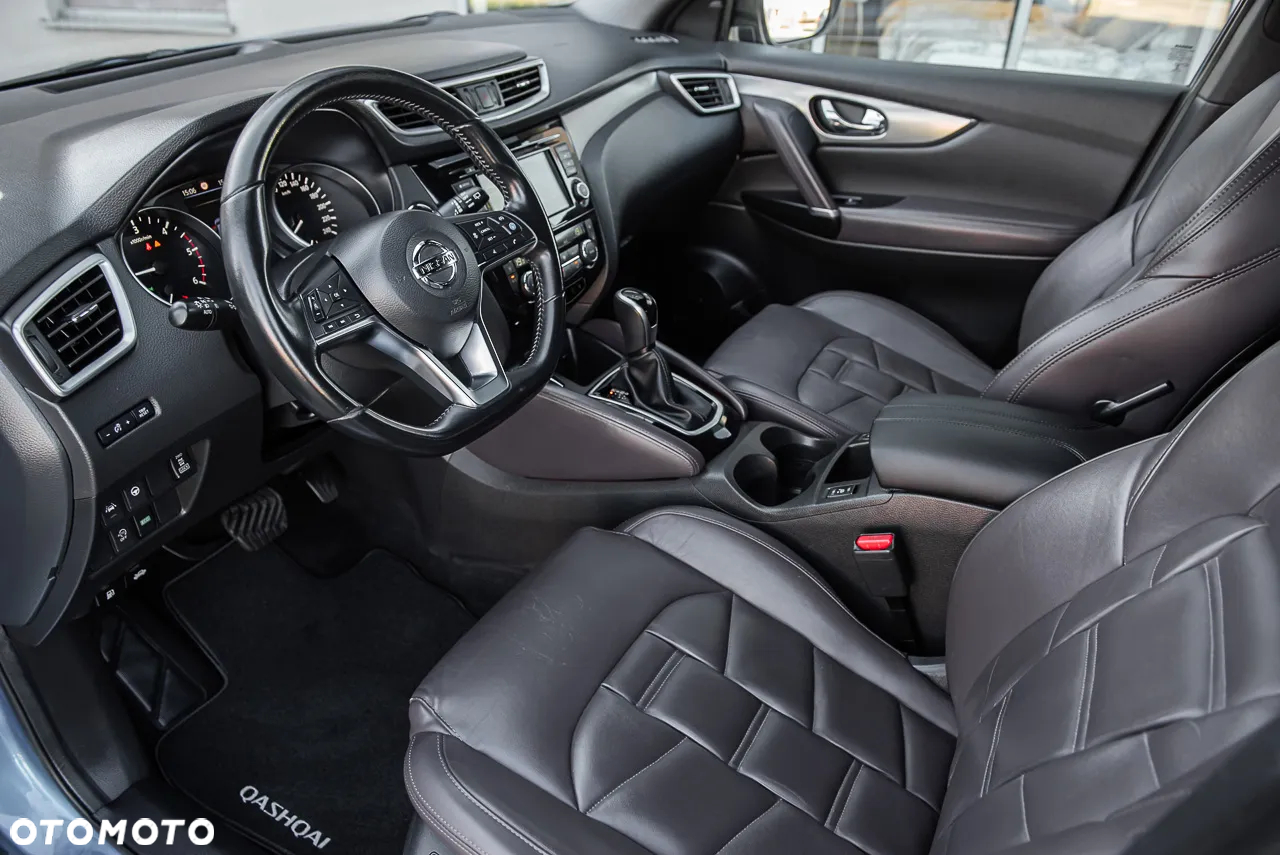 Nissan Qashqai 1.7 dCi 4x4 Tekna+ Xtronic - 6