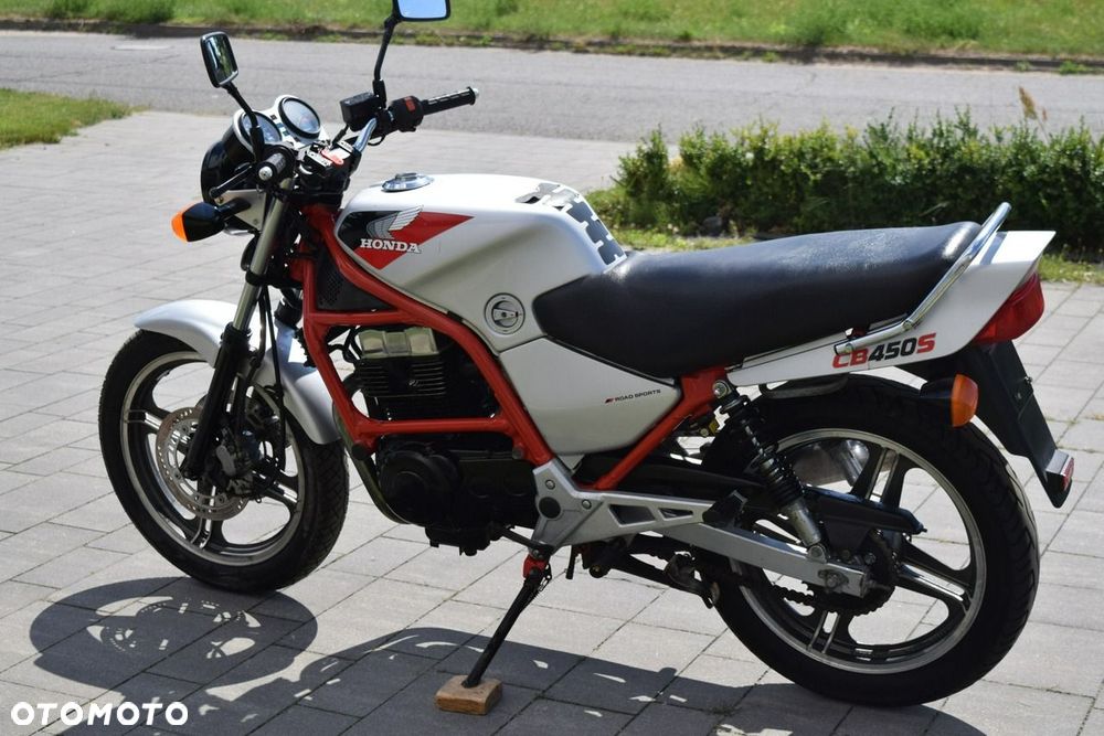 Honda CB - 3