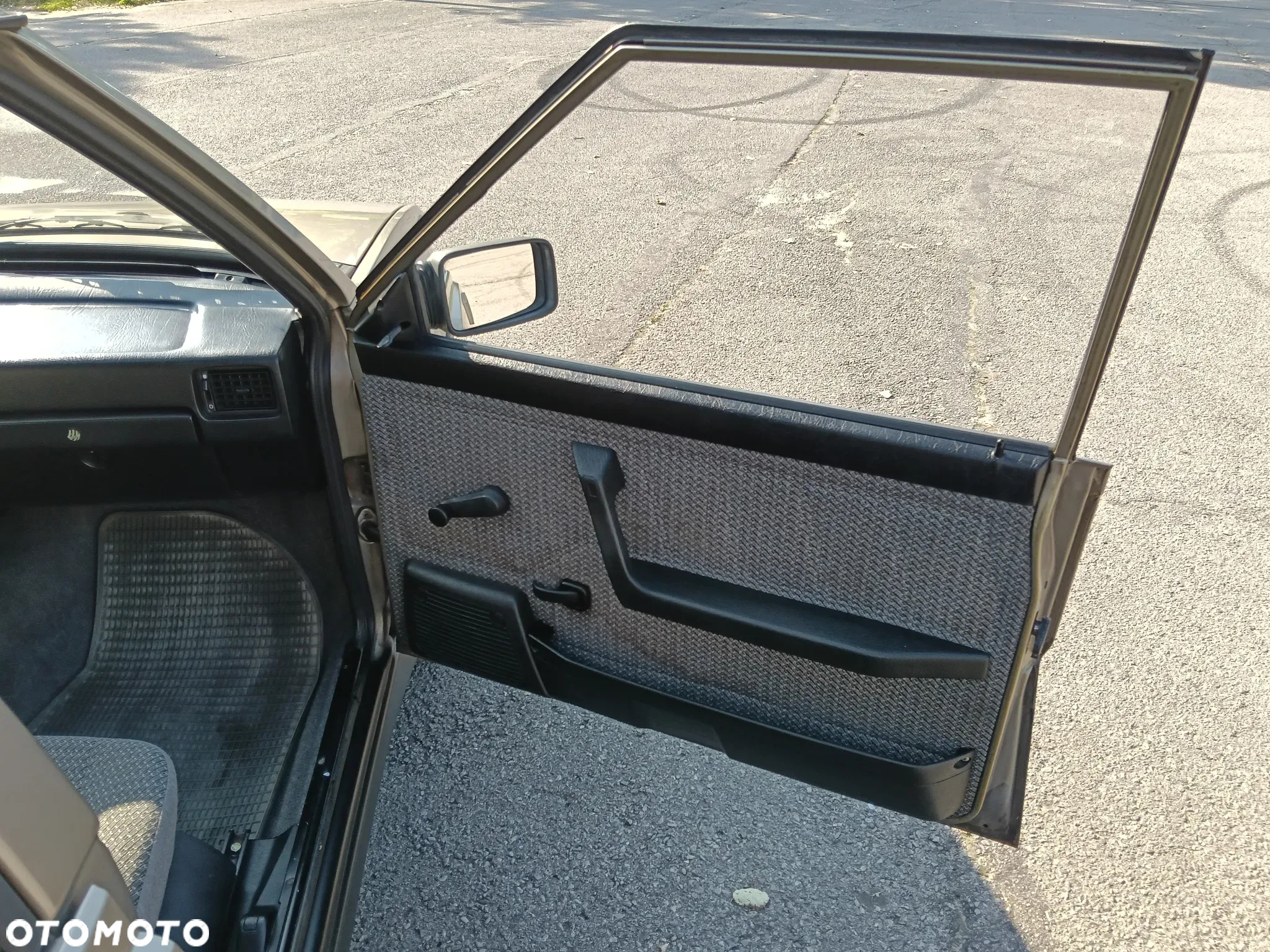 Polonez Caro - 26