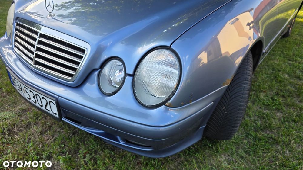 Mercedes-Benz CLK - 18