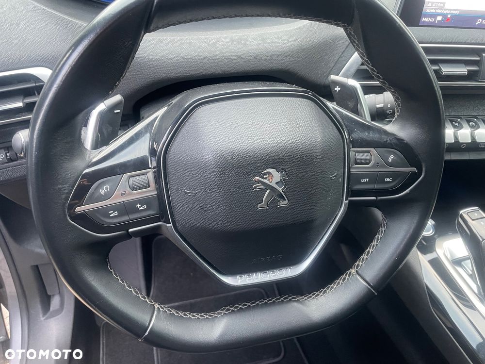 Peugeot 3008 THP 165 EAT6 Stop & Start Allure - 24