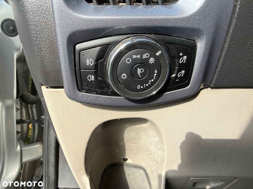 Ford Transit Custom 290 L1H1 Limited - 13