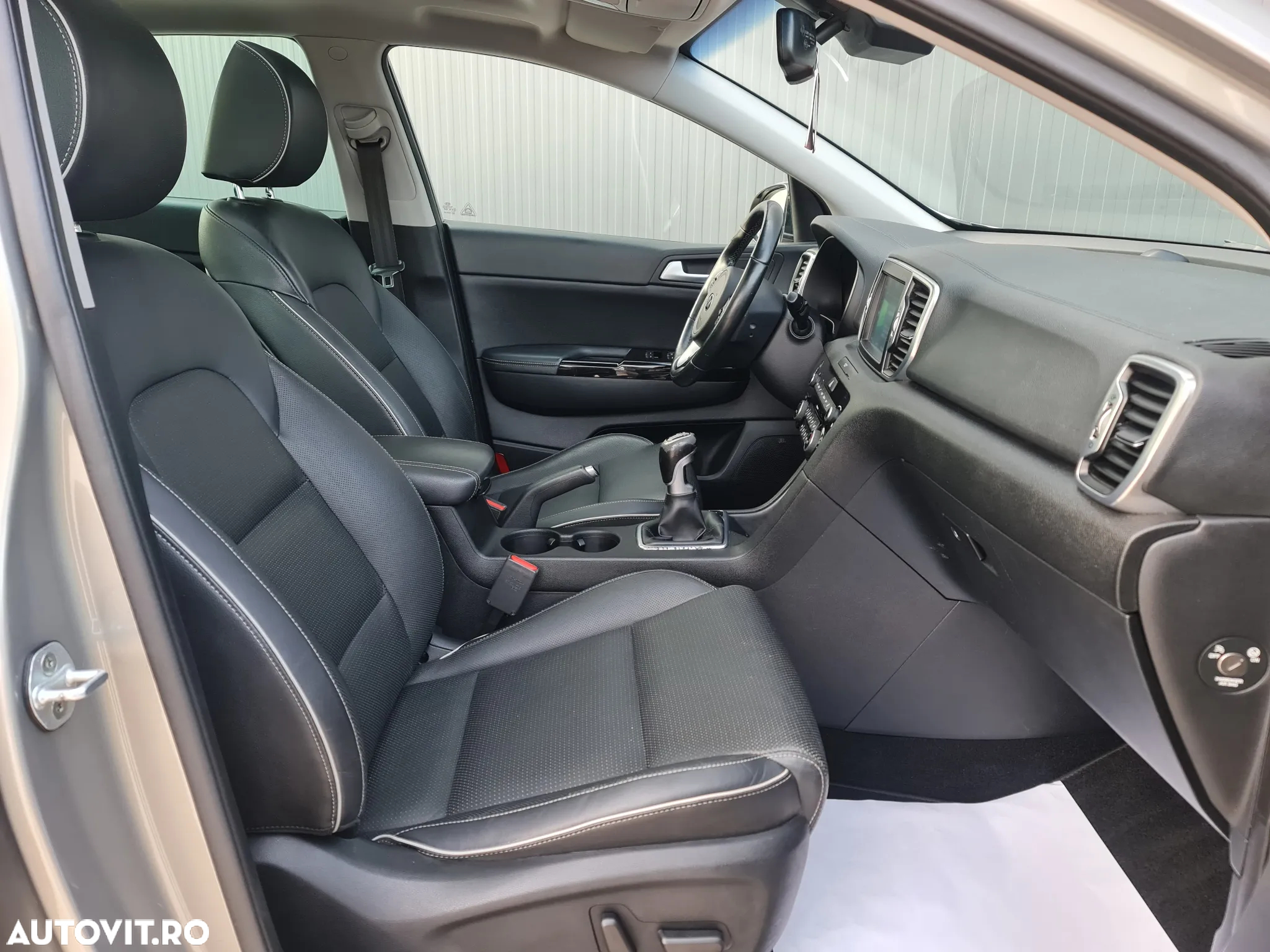 Kia Sportage 1.7 CRDI 2WD Vision - 21