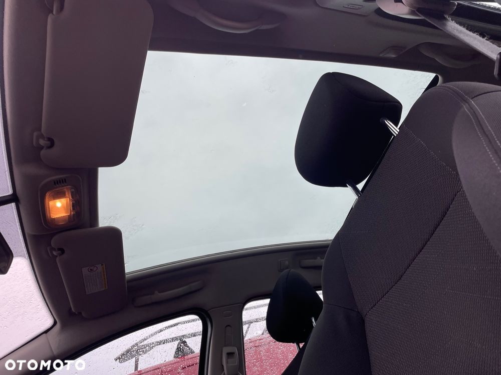 Peugeot 207 1.6 VTi Premium - 9