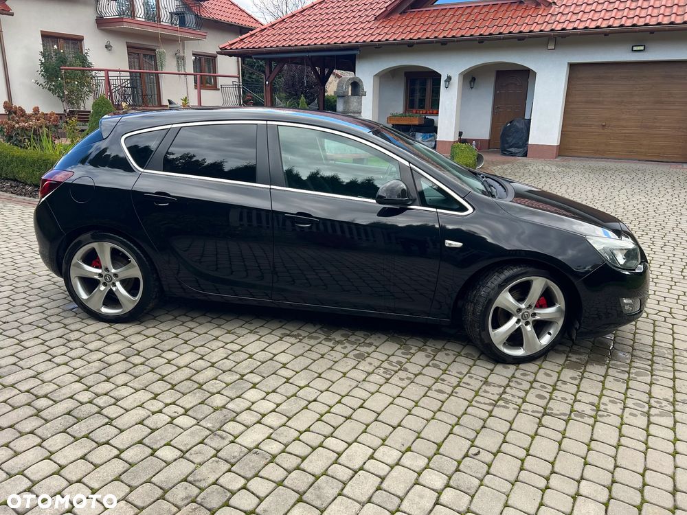 Opel Astra 1.6 Turbo Sport - 8
