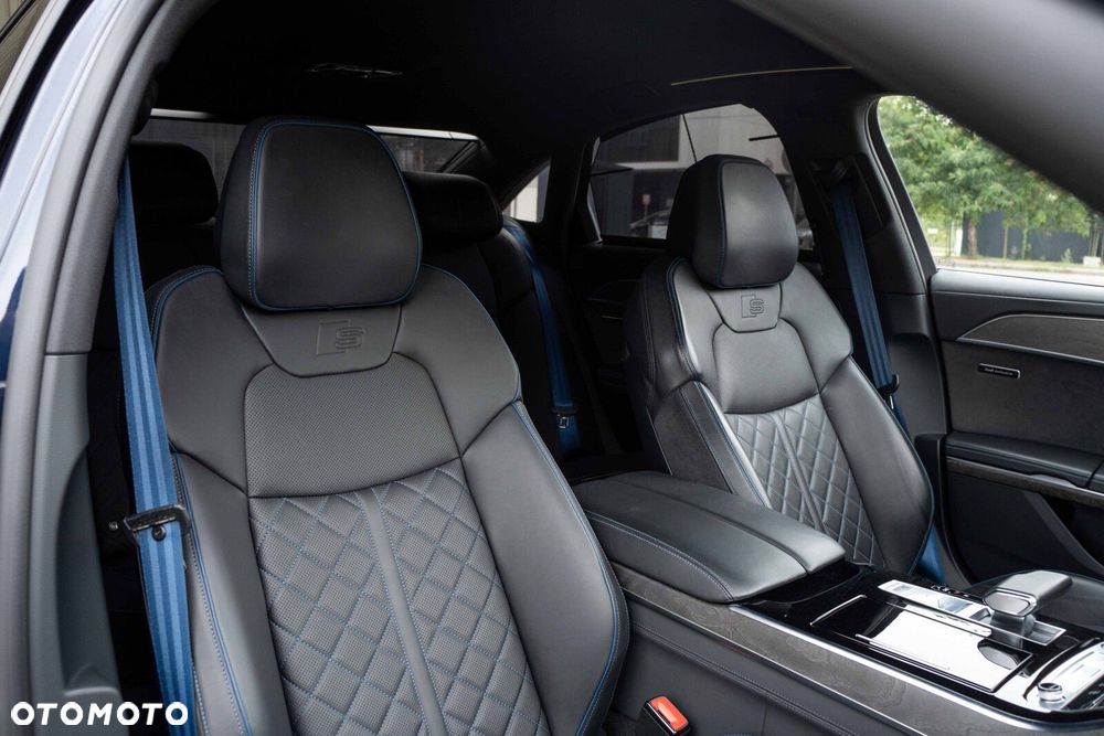 Audi A8 - 19
